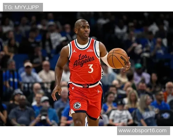 保罗赞扬快船主场球迷热情洋溢表达对球队和球迷的深厚爱意 保罗赞扬快船主场球迷热情洋溢表达对球队和球迷的深厚爱意